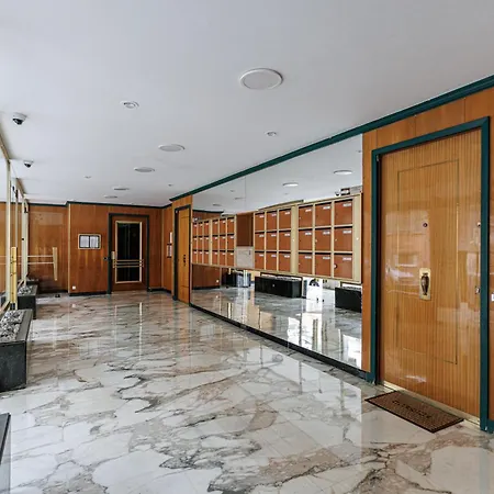 Soleia - Spacious 3p - Beachfront - Parking דירה מנטון
