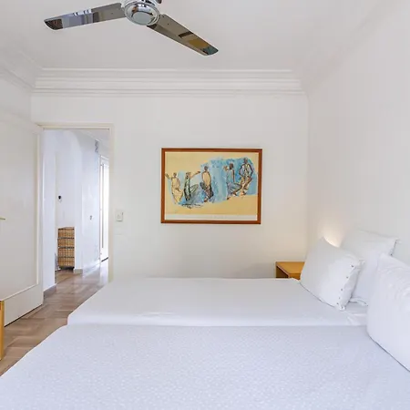 Soleia - Spacious 3p - Beachfront - Parking דירה מנטון