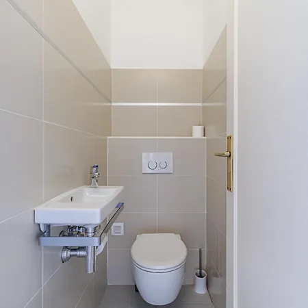 דירה Soleia - Spacious 3p - Beachfront - Parking