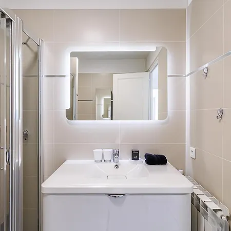 דירה Soleia - Spacious 3p - Beachfront - Parking *