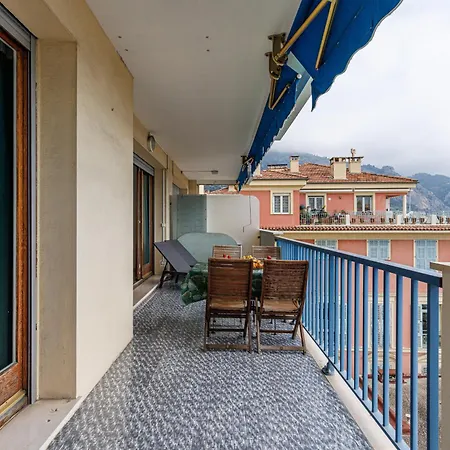 公寓 Le Soleia - Spacious 3p - Beachfront - Parking 芒通