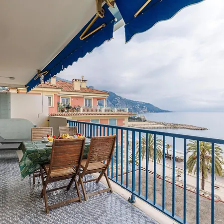 Soleia - Spacious 3p - Beachfront - Parking דירה *