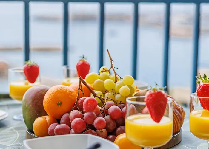 Appartamento Soleia - Spacious 3p - Beachfront - Parking Mentone